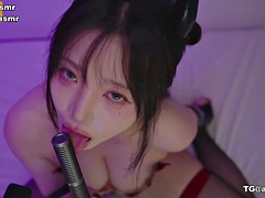 Asiatisch, Tussi, Grosse titten, Blasen, Lecken, Massage, Masturbation, Titten