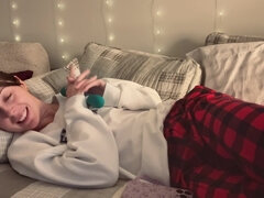 Braunhaarige, Orgasmus, Pov, Muschi, Schwestern, Solo, Titten, Vibrator
