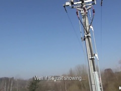 素人, チェコ, 公共