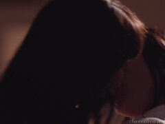 Gros seins, Noire, Brunette brune, Face assise, Fétiche, Massage, Chatte, Nénés