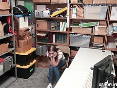 Blasen, Geschnappt, Hd, Natürlichen titten, Büro, Polizei, Bestrafung, Jungendliche (18+)