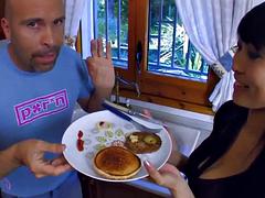 Anaal, Aziatisch, Pijpbeurt, Keuken