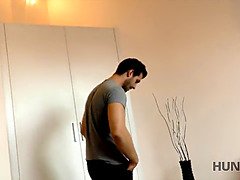 Hunt4k. duo needs money for motel and lady determines to sell cunt