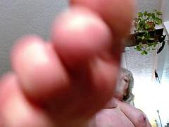 1228 Giantess DawnSkye acts like she doesnt see escaped SMOL, gives him a mesmerizing show