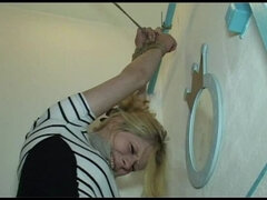 Enthousiasteling, Bondage discipline sadomasochisme, Blond, Gebondenheid, Vrouw, Mager, Vastgebonden, Toilet