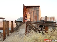 Culo, Tetas grandes, Rubia, Pareja, Tetas naturales, Al aire libre, Coño, Tatuaje