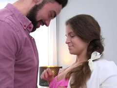 Pijpbeurt, Bruinharig, Lul, Hd, Likken, Orgasme, Russisch, Tiener