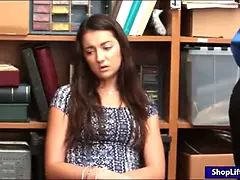 Thief Lily Adams smashed by LP officer