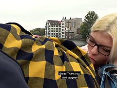 Pummelig, Deutsch, Hotel, Lingerie, Im freien, Pov, Öffentlich, Realität