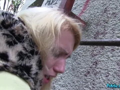 Amateur, Rubia, Mamada, Engañando, Checa, Dinero, Al aire libre, Realidad