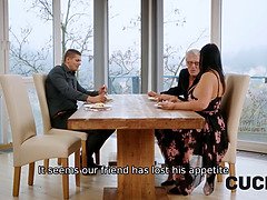 Tetas grandes, Morena, Cornudo, Checa, Peludo, Marido, Coño, Esposa