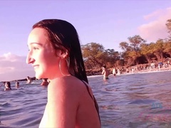 Playa, Morena, Desnudo, Al aire libre, Pequeña, Pov, Tetas, Voyeur