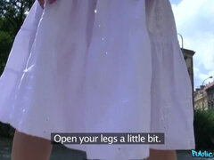 Amateur, Sucer une bite, Éjaculation interne, En levrette, Souple, De plein air, Public, Chatte