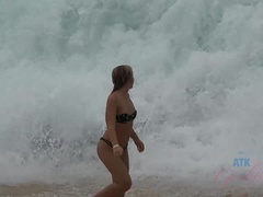 Bad, Bikini, Blondine, Blasen, Schmutzig, Freundin, Pov, Muschi
