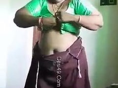 Grote kont, Flashing, Omie, Indisch, Ondergoed, Rijpe lesbienne, Moeder die ik wil neuken, Webcamera