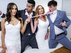 18 летние, Большая жопа, Большой член, Большие сиськи, Вчетвером, Мамочка, Рыжие, Молоденькие