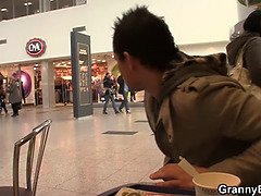 ブロンド, エロ熟女, お婆さん, オナニー, 熟年, 淫乱熟女, 母, オマンコ