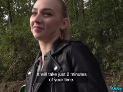 Amateur, Blonde, Tchèque, Queue, Robe, Seins naturels, Chaussettes, Nénés