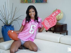 Grosser arsch, Grosser schwanz, Grosse titten, Blasen, Hundestellung, Schwarz, Dürr, Jungendliche (18+)