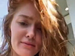 Homemade pornstar Jia Lissa show her sex talent