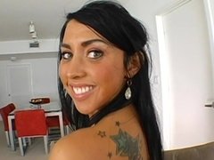 Grosse bite, Sucer une bite, Brunette brune, Tir de sperme, Hard, Hd, Énorme, Seins naturels