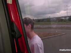 Большие сиськи, Минет, Грудастые, В машине, Постарше, Ласковые ручки, Мастурбация, Сиськи