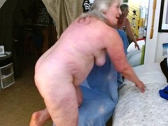 Amerikanisch, Fingern, Behaart, Masturbation, Reif, Orgasmus, Muschi, Hintern versohlen
