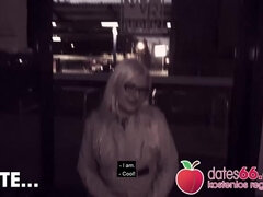 Blonde, Sucer une bite, Tir de sperme, Queue, Lunettes, Adolescente, Nénés