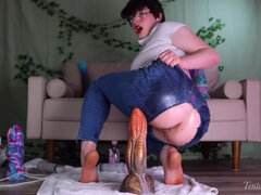 Goth Filled With 10 Creampies From Bad Dragon Dildos