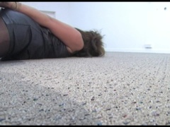 Bondage, Brunette brune, Habillées, Attachée