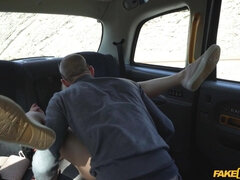 Blond, Hardcore, Natuurlijke tieten, Klein, Doordringend, Kut duiken, Geschoren, Kort haar