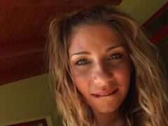 Poilue, Masturbation, Seins naturels, Orgasme, Chatte, Rasée, Adolescente, Jouets