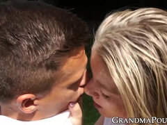 Grosser schwanz, Blondine, Schwanz, Fingern, Handjob, Hd, Reif, Strümpfe
