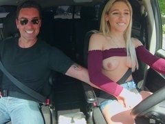 Cul, Blonde, Sucer une bite, En levrette, Doigter, Branlette thaïlandaise, De plein air, Adolescente