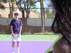 Большие сиськи, Брюнетки, Постарше, Черненькие, Игры, Межрасовый секс, Милф, Втроем