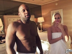 Grosser schwanz, Blondine, Hundestellung, Fetisch, Flotter vierer, Hardcore, Interrassisch, Orgie