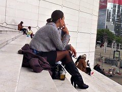 Enthousiasteling, Zwart, Bruinharig, Fetisj, Panty, Kousen, Onder de rok, Bekijker