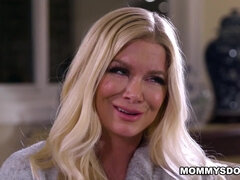 Gizelle jogs Serene's memory by having sex with her