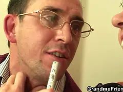 Grosse titten, Blasen, Tschechisch, Oma, Reif, Milf, Pov, Titten
