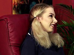 Hinter den kulissen, Britisch, Aufs gesicht abspritzen, Fetisch, Krankenschwester