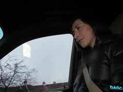 Sucer une bite, Voiture, Doigter, De plein air, Pov, Public, Chatte, Russe