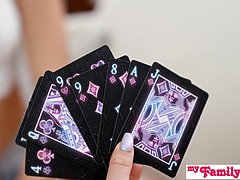 18 ans, Blonde, Sucer une bite, Brunette brune, Éjaculation interne, Hd, Orgasme, Plan cul à trois