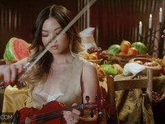 アジア人, ブロンド, フェラチオ, 茶髪の, イく瞬間, 顔面騎乗, 下着, 馬乗り