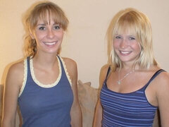 18 años, Amateur, Tetas grandes, Rubia, Mamada, Estilo perrito, Emo, Pov