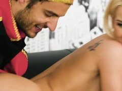 Блондинки, Минет, Сперма на лице, Гостиница, Крошечные, Киски, Бритые, Сиськи