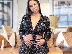 Leie, Asiatisch, Grosser arsch, Weibliche domination, Selbstgemacht, Herrin, Tätowierung, Jungendliche (18+)