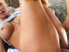 Arsch, Blondine, Blasen, Hundestellung, Im freien, Jungendliche (18+), Titten, Vintage