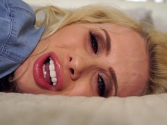 美女, デカ尻, デカパイ, ブロンド, 指いじり, オナニー, ポルノスター, オッパイの