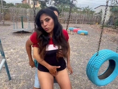 Leie, In den arsch, Bisexuell, Frau, Mexikanisch, Orgasmus, Stiefmutter, Flotter dreier