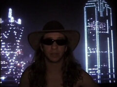 Young whore sucks cock while getting pussy licked